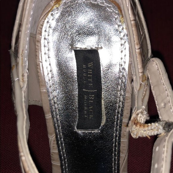 WHBM heels - Picture 4 of 6